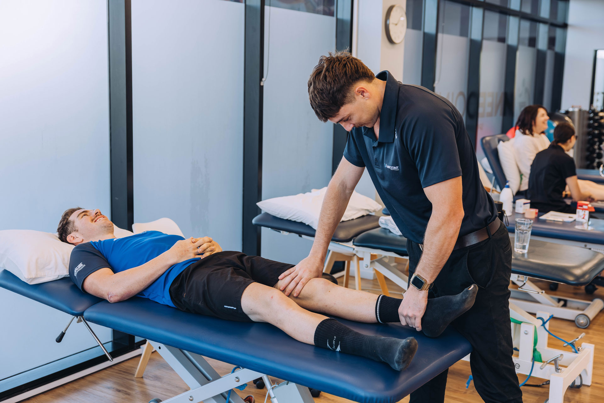 the knee joint sports physiotherapists